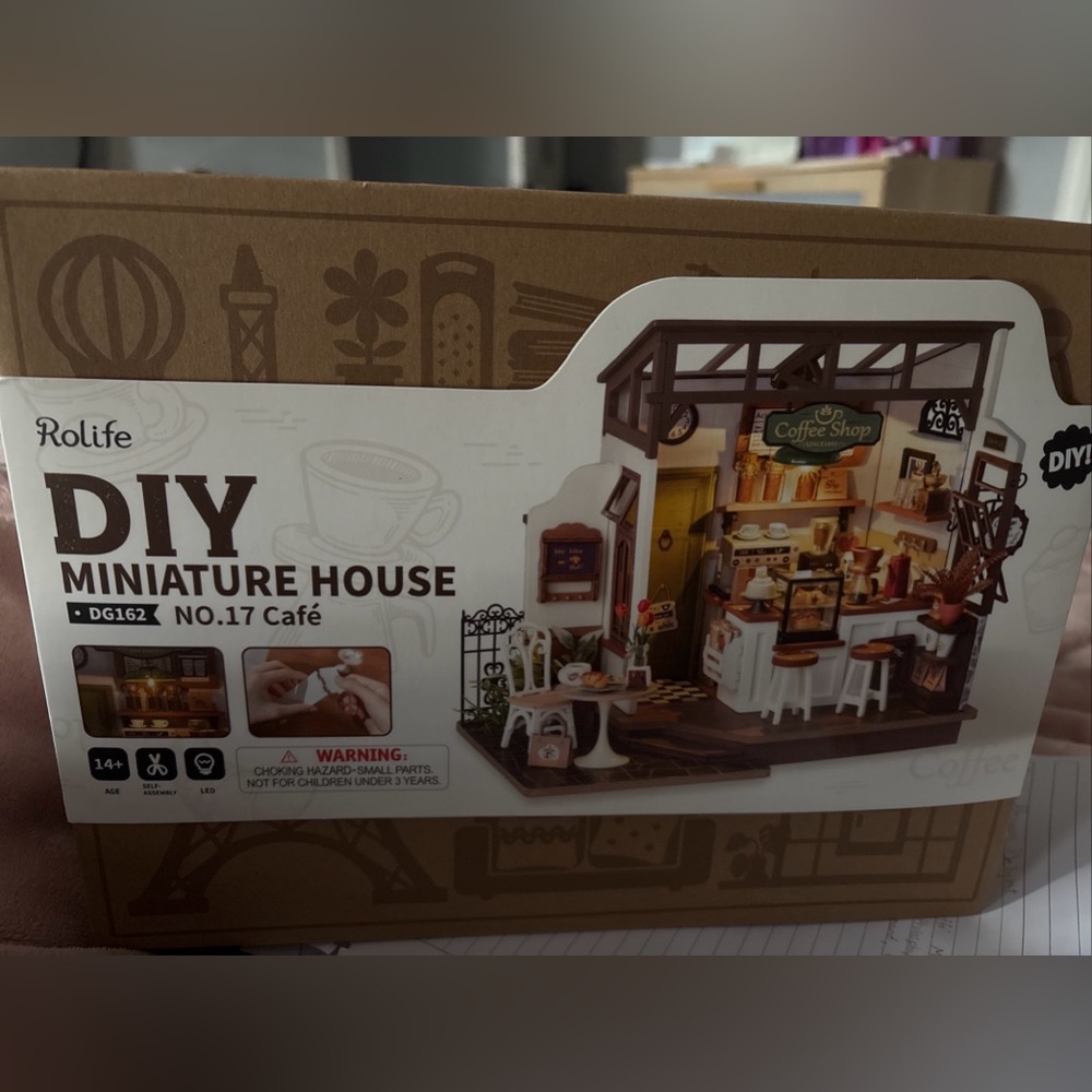 Rolife DIY Miniature House, No.17 Cafe